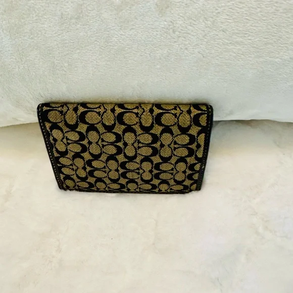 Coach Black and Gray Monogram Patterned Wallet - Picture 2 of 6